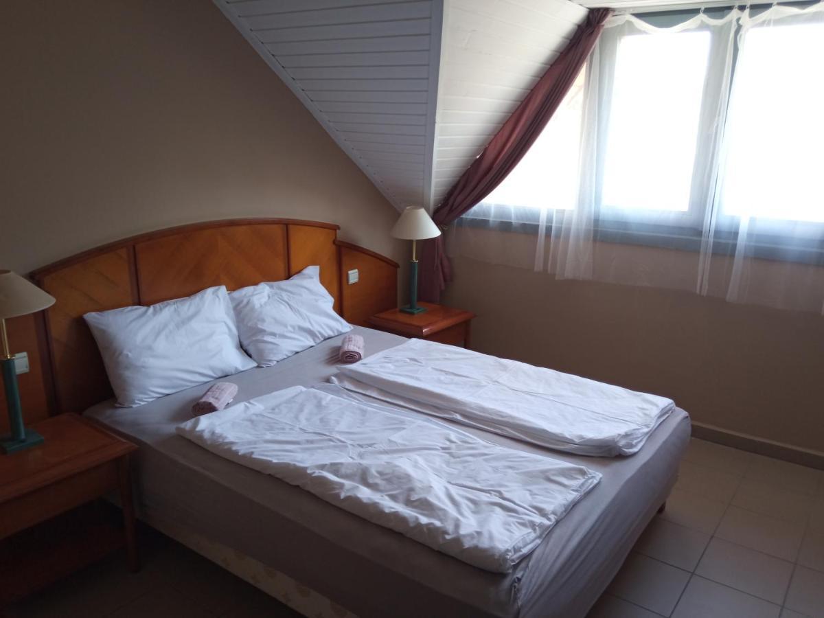 Retro Hotel Merid 扎马迪 外观 照片